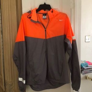 Men’s Nike Windbreaker